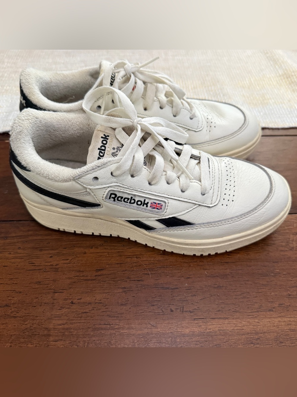 Reebok Womens Club C Double - Size  7